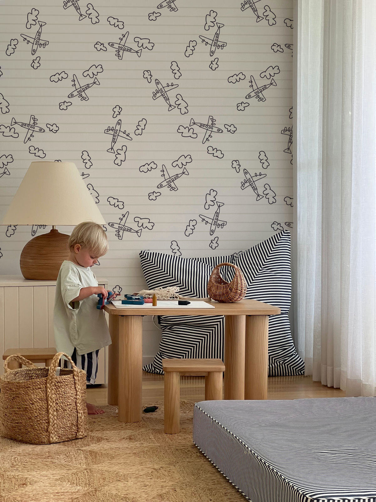 Líneas y Avioncitos